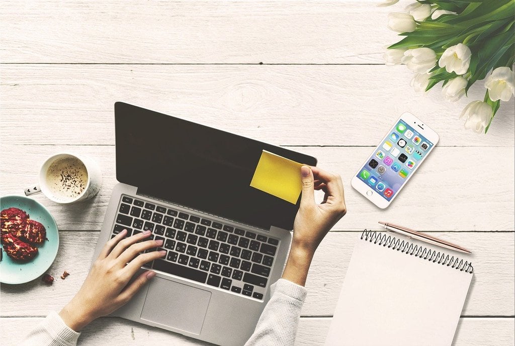 Tout savoir sur les chatbots et agents conversationnels en entreprise