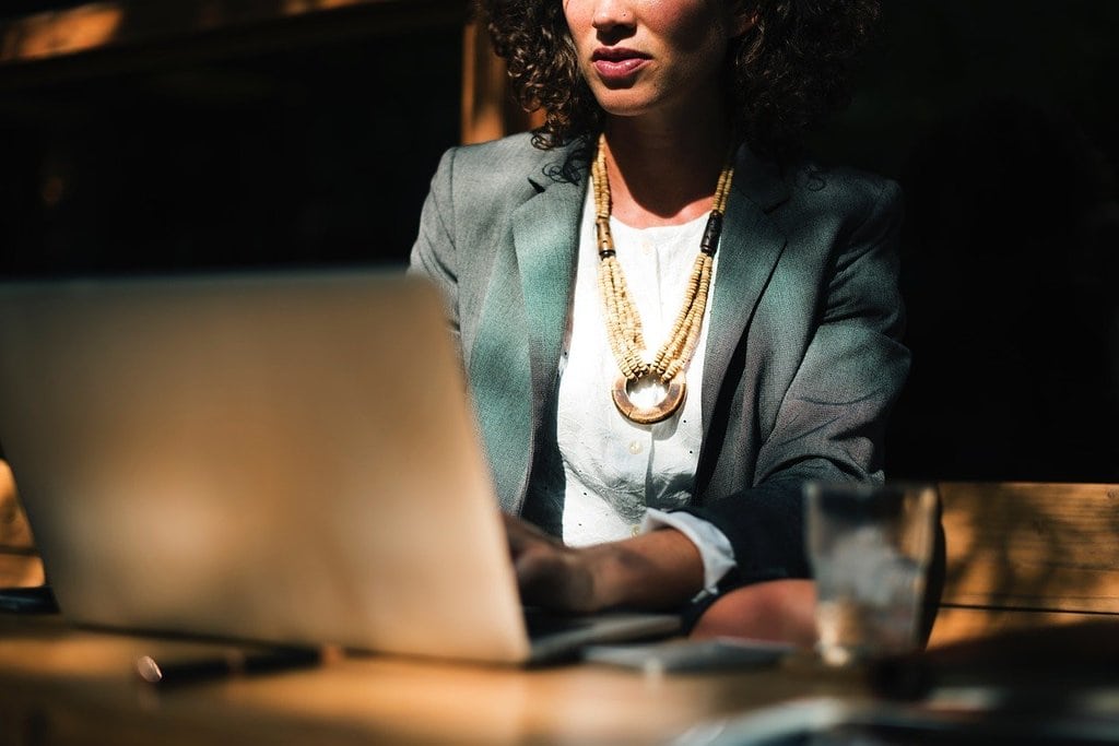 Assistant IA et confidentialité des données : ce qu'il faut savoir